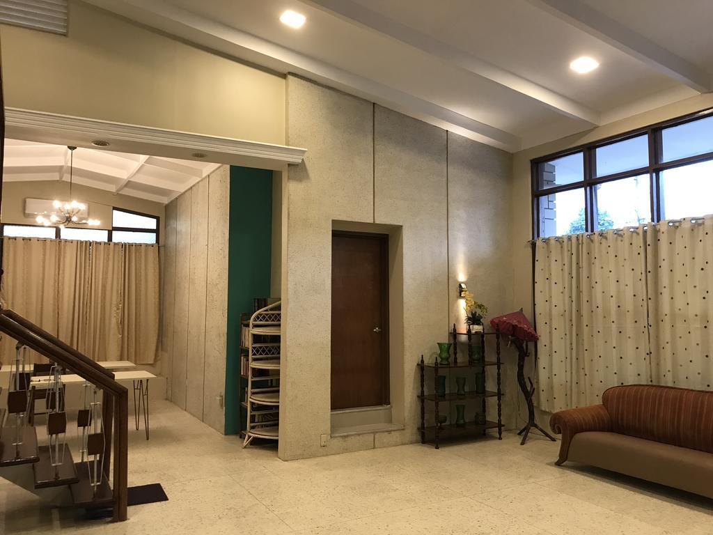 Residencia Marfel Hotell Tacloban Exteriör bild