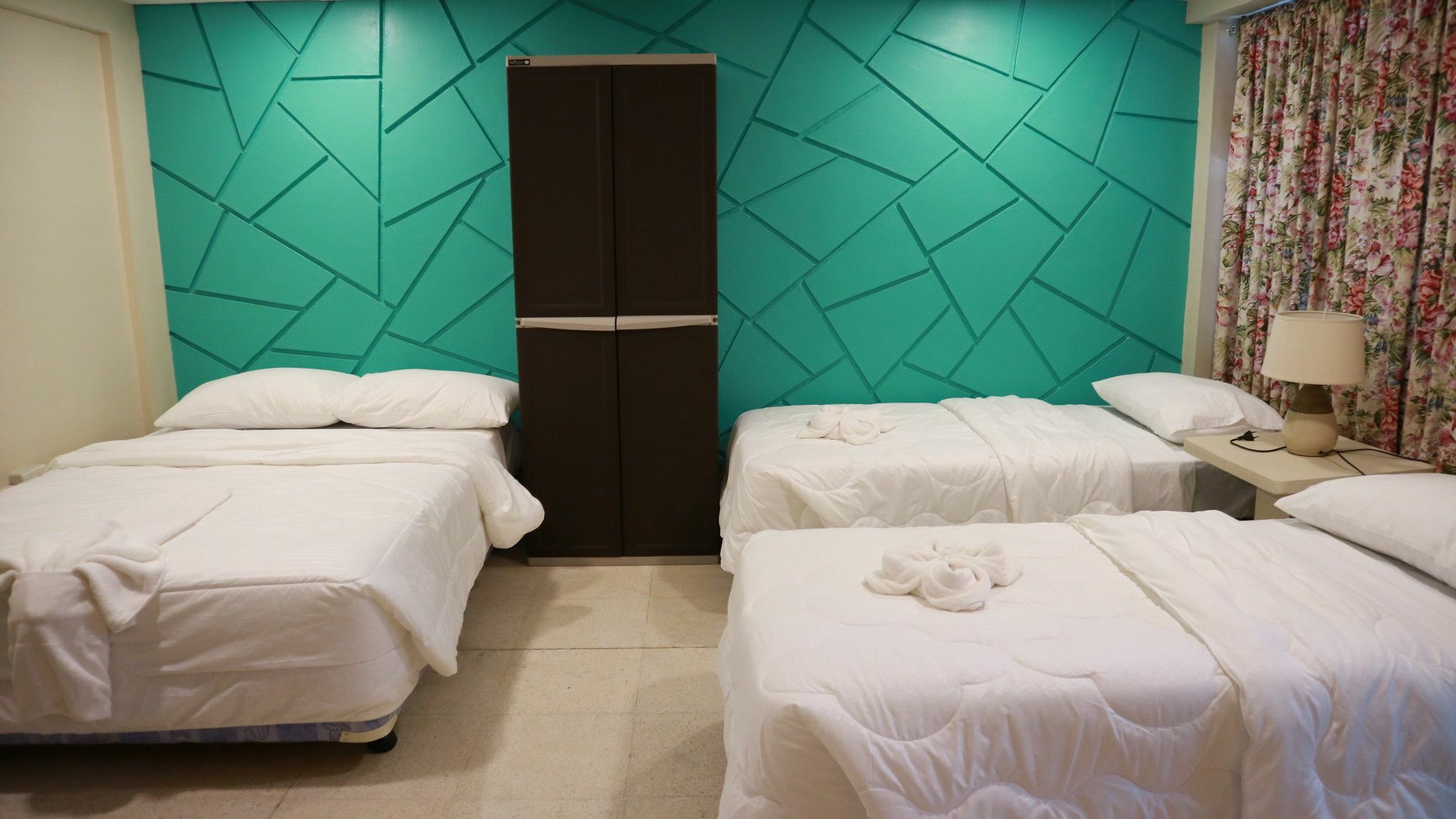 Residencia Marfel Hotell Tacloban Exteriör bild