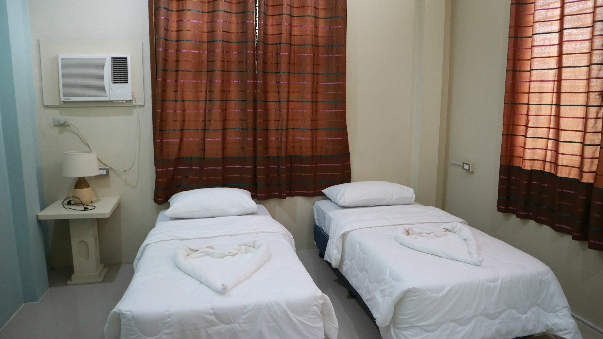 Residencia Marfel Hotell Tacloban Exteriör bild