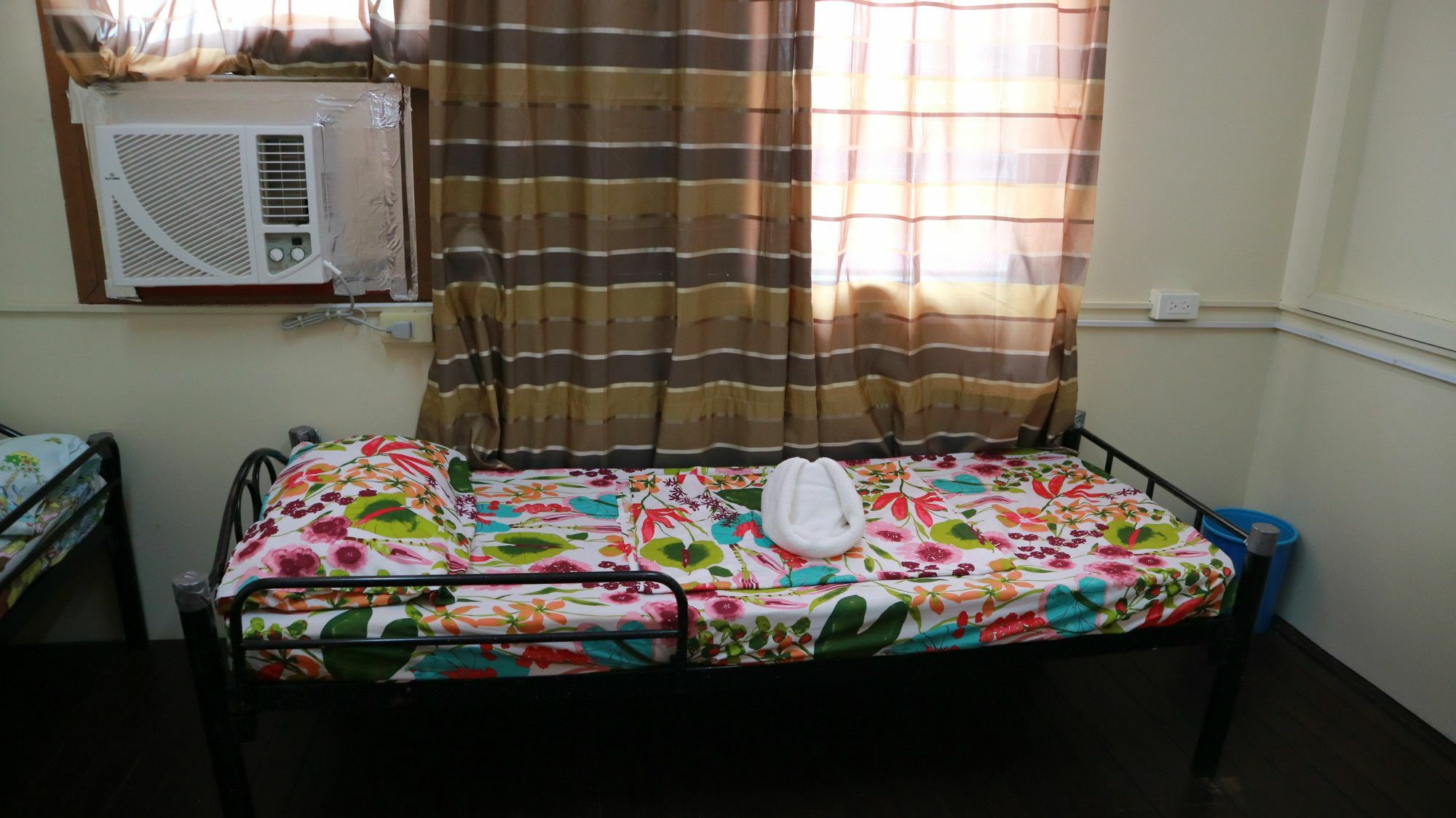 Residencia Marfel Hotell Tacloban Exteriör bild